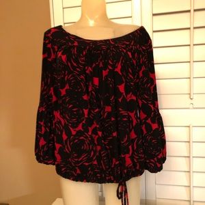 Worthington Stretch Blouson Top Red and Black